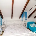 Holiday Home Tezoro Royal