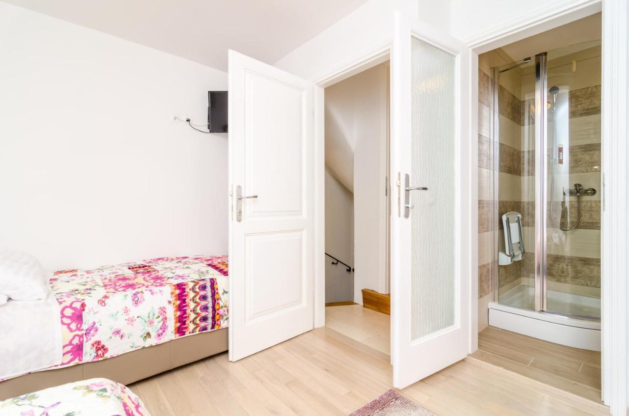 Holiday Tezoro Royal Semesterbostad